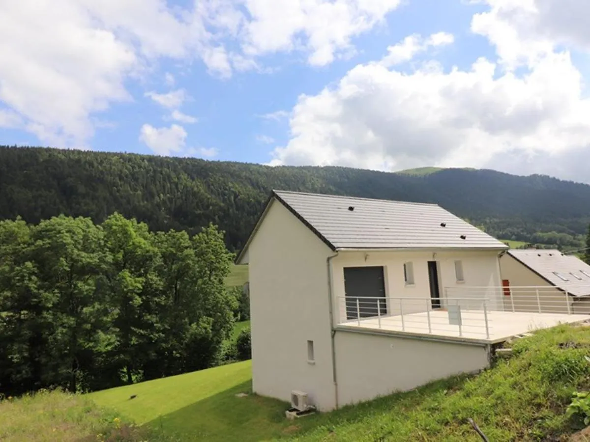 Holiday home Maison Contemporaine Avec Jardin, Proche De Super-Lioran Et Activites Nature. - Fr-1-742-167 Villa Laveissiere